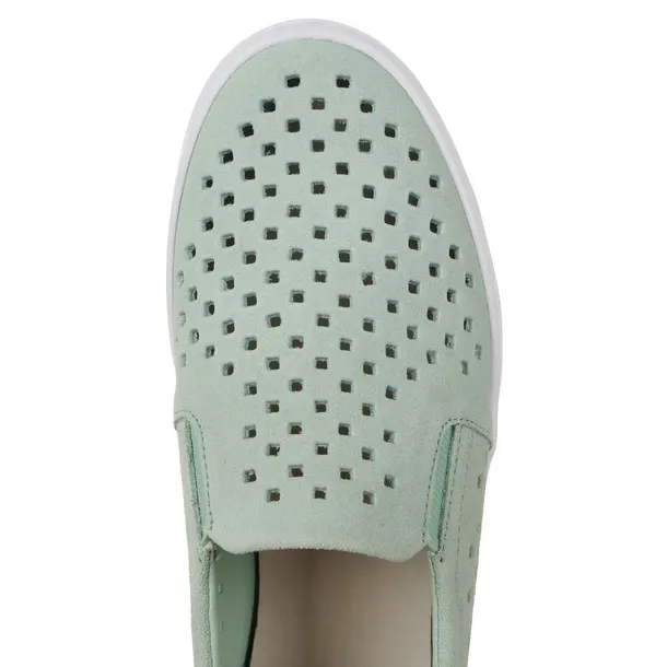 gazon-slip-on-216-1-caw-kod-producenta-731caw01342k8-marka-lacoste