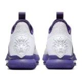 witness-4-lebron-james-kod-producenta-bv7427100