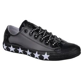 chuck-taylor-all-star-miley-cyrus