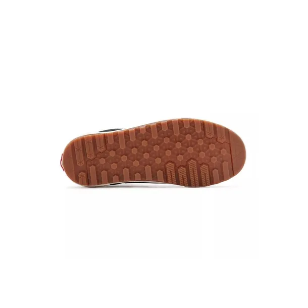 ua-sk8hi-mte1-marka-vans-kod-producenta-vn0a5hzy6bt1