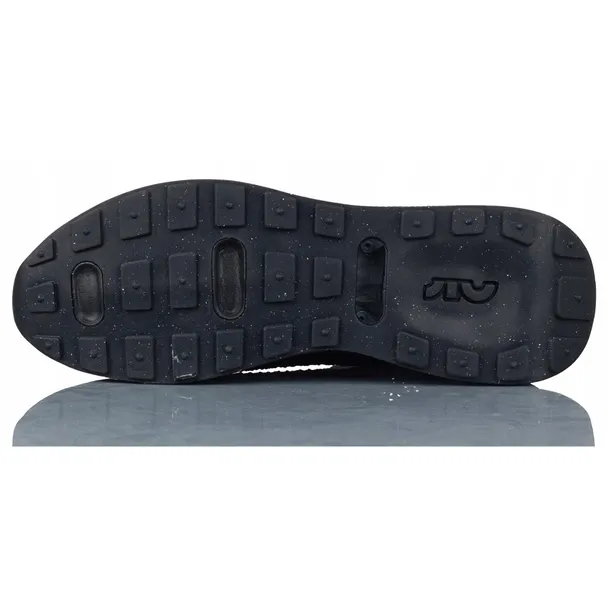 air-max-flyknit-racer-kod-producenta-fd2764001-marka-nike