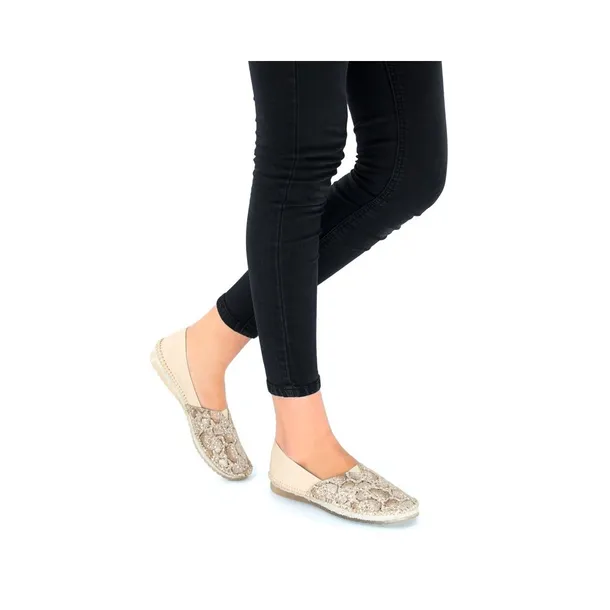 0193081000-marka-maciejka