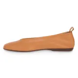 8661apricot-marka-wonders