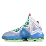 lebron-19-marka-nike
