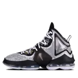 lebron-19-marka-nike