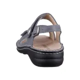 denia-monroe-marka-finn-comfort