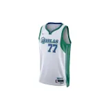 db4023100-marka-nike