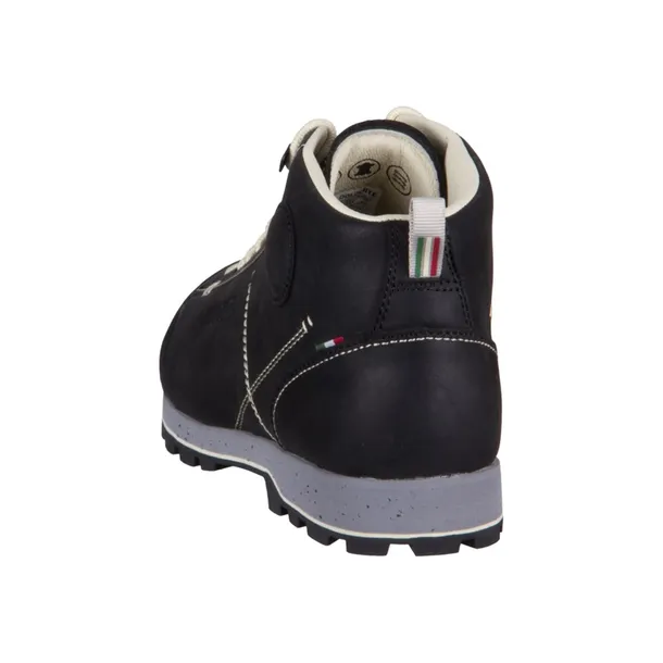 292531black-marka-dolomite