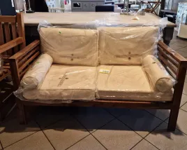 lawka-ogrodowa-drewno-teak-z-poduchami