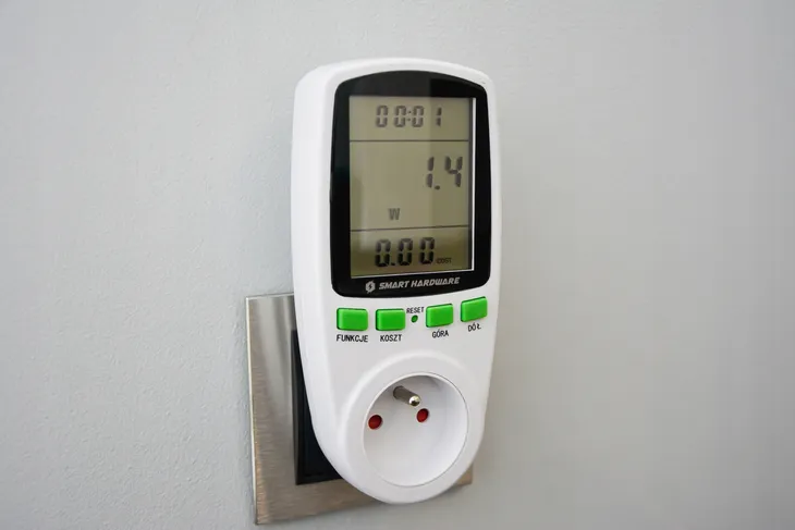 watomierz-smart-hardware-16-a-3600-w-maksymalny-prad-16-a-marka-smart-hardware