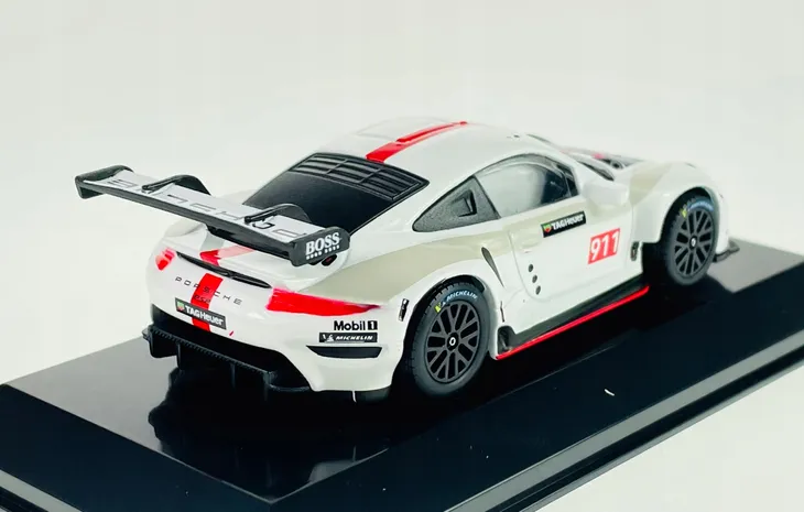 porsche-911-rsr-white-bburago-stan-nowy-stan-opakowania-oryginalne
