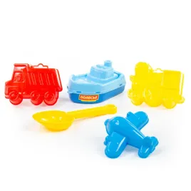 statek-do-wody-foremki-z-lopatka-na-plaze-do-piasku-wader-polesie