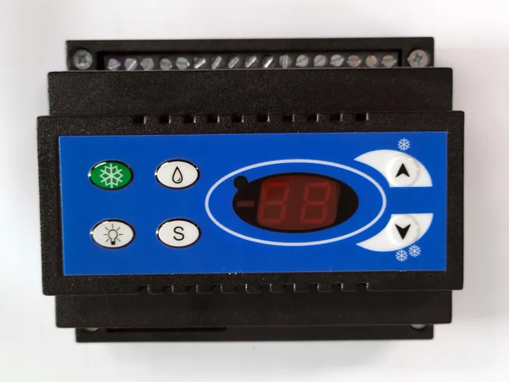 sterownik-regulator-temperatury-igloo-mrt-8-kod-producenta-mrt8
