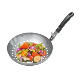 gefu-bbq-wok-do-grillowania-warzyw-z-odpinanym-uchwytem-28-cm