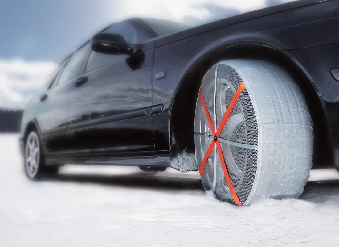 lancuchy-sniegowe-tekstylne-autosock-600-stan-nowy