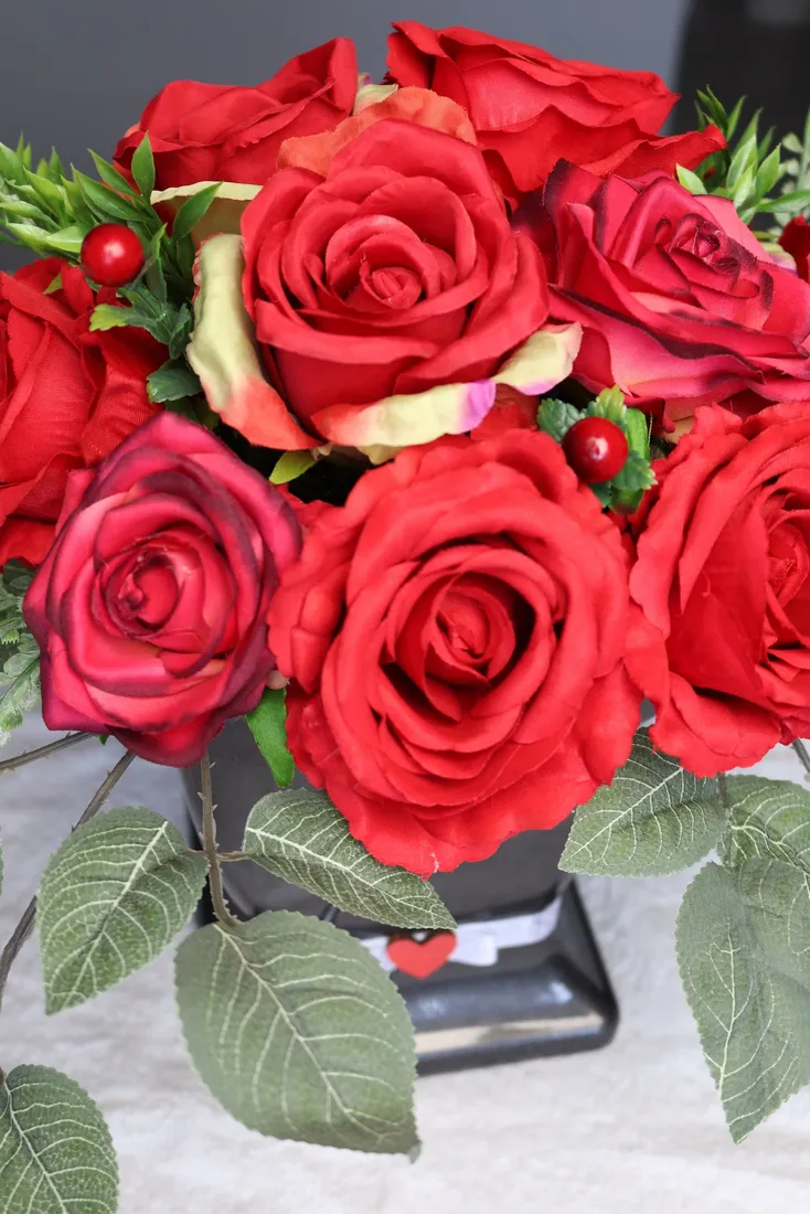 flower-box-12-roz-bukiet-stan-nowy
