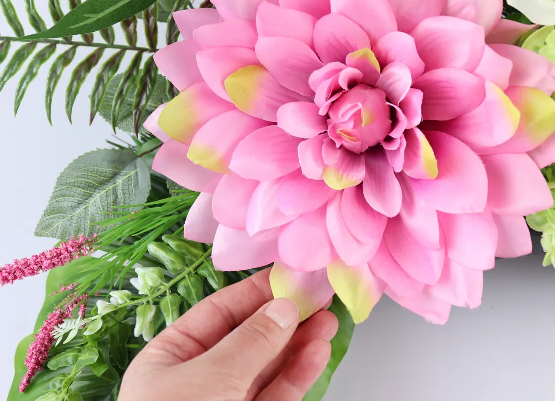 dalia-xl-z-monstera-stroik-bukiet