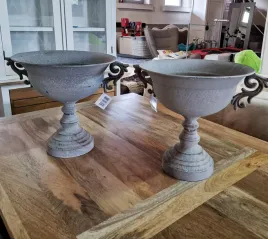 donica-oslonka-metalowa-kielich