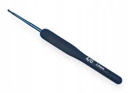 szydelko-aluminiowe-z-ergonomiczna-raczka-czarne-anodowane-25-mm-scz-25