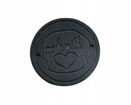 metka-naszywka-made-with-ekoskora-25x25-mm-m74