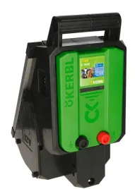 elektryzator-solarny-titan-s1400-dla-koni-bydla-malych-zwierzat-14j-kerbl