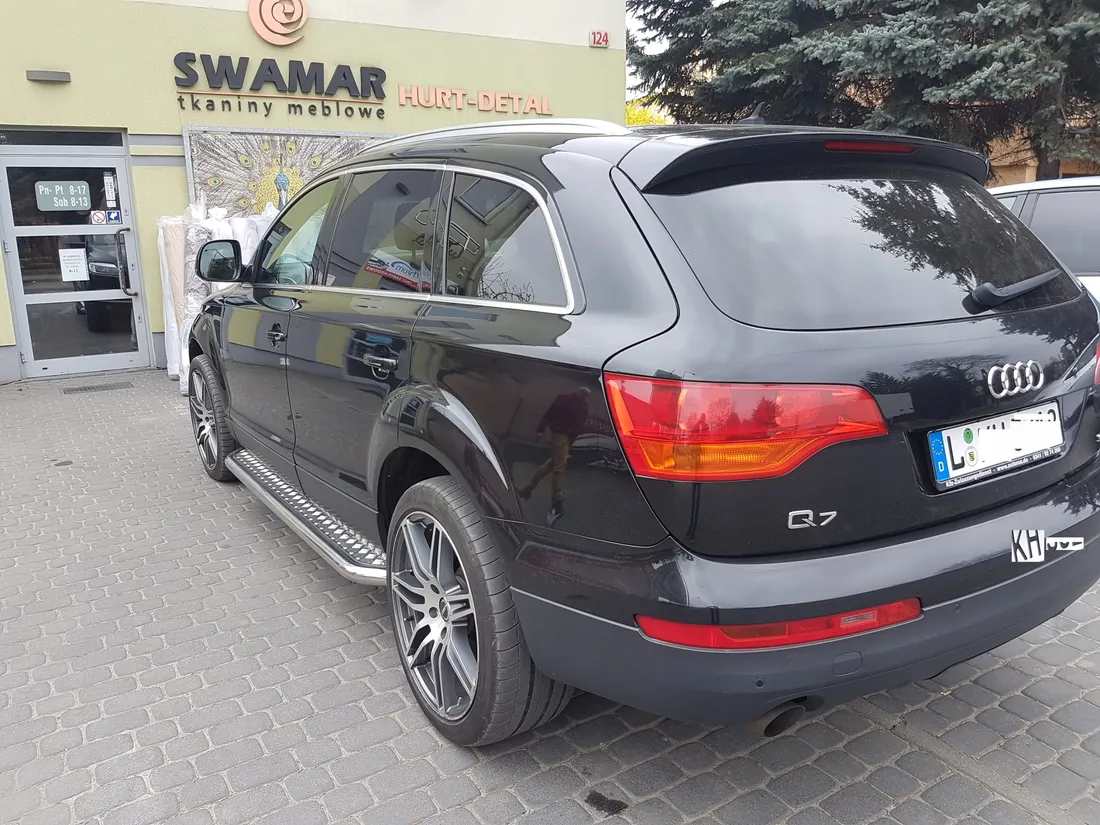 audi-q5-2017-orurowanie-stopnie-boczne-boki