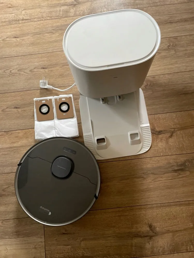 robot-sprzatajacy-dreame-d10s-plus