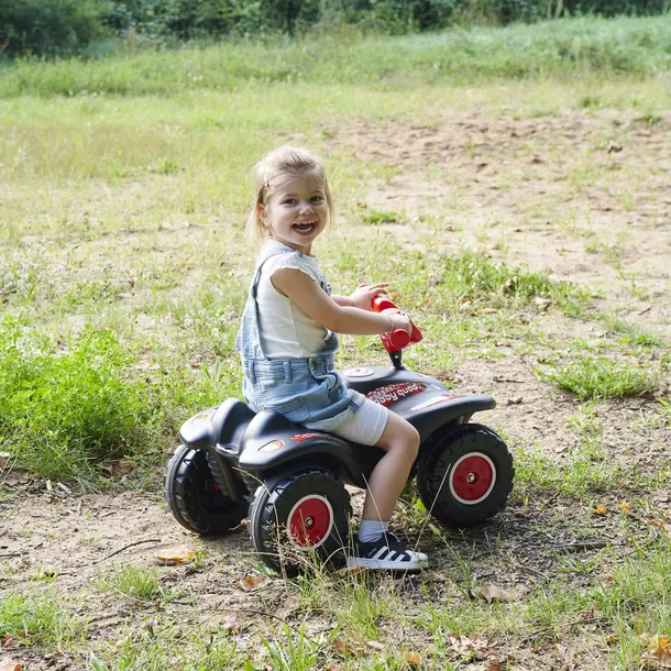 big-jezdzik-bobby-quad-racing-czarny-wiek-dziecka-3-lata-stan-nowy
