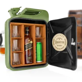 kanister-barek-zielony-z-nadrukiem-na-emeryture