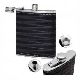 piersiowka-metalowa-nierdzewna-czarna-skora-240ml