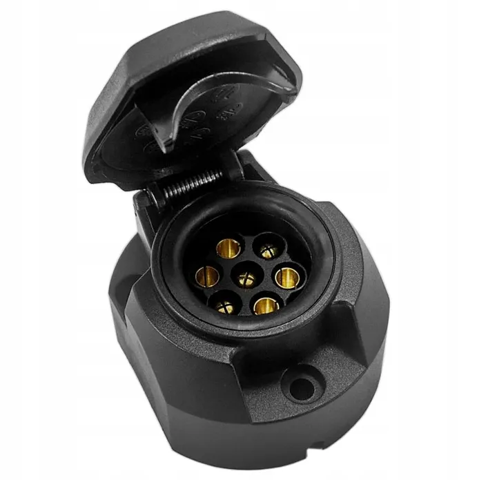 gniazdo-przyczepy-uszczelka-mocowanie-sruby