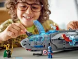 lego-marvel-76248-quinjet-avengersow-liczba-elementow-795