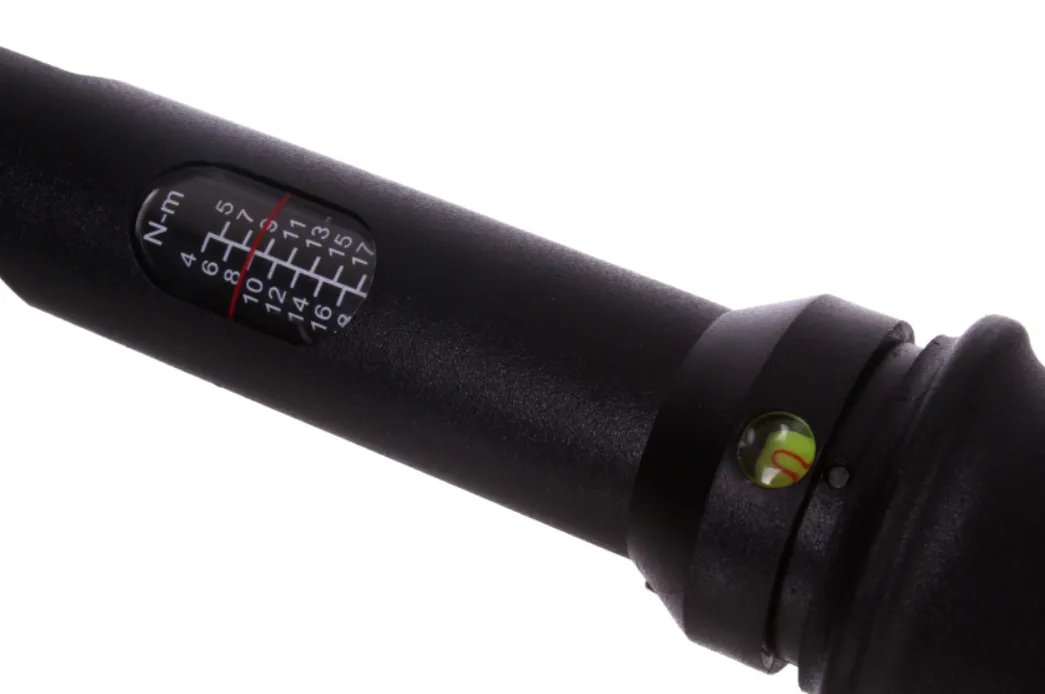 klucz-dynamometryczny-1-4-4-20-nm