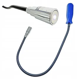 chwytak-teleskopowy-z-magnesem-gietki-60cm-led