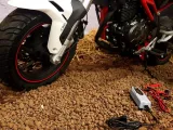 ladowarka-extremestyle-sbc-li144-waga-z-opakowaniem-0-483-kg