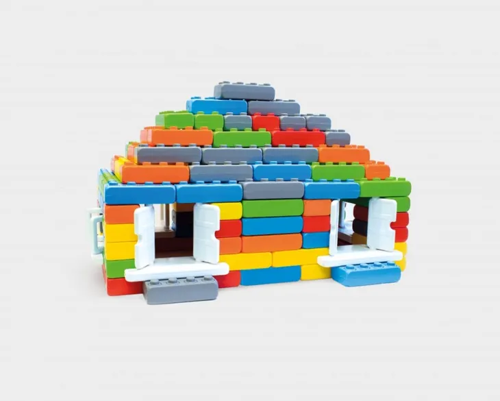 klocki-cegly-junior-140-bohater-brak