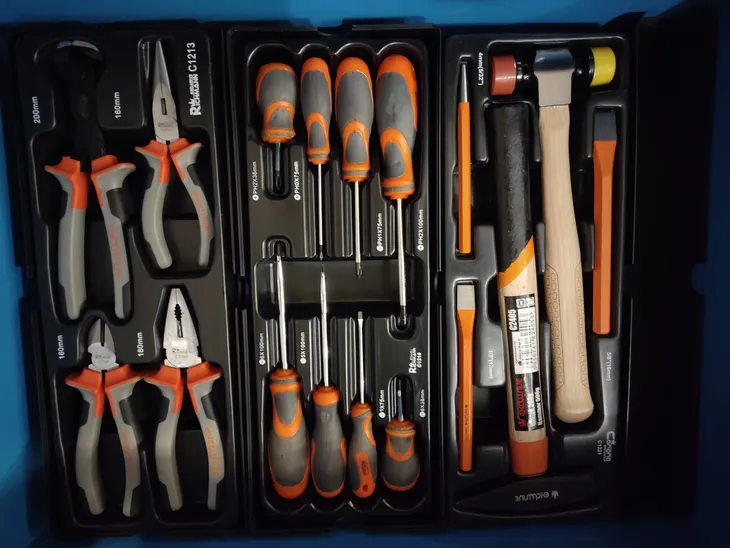wozek-narzedziowy-richmann-c1301-marka-richmann-wysokosc-produktu-90-cm