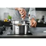 zwilling-simplify-zestaw-4-garnkow-stan-nowy-kolor-srebrny