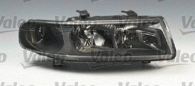 reflektor-swiatel-przednich-087481-val