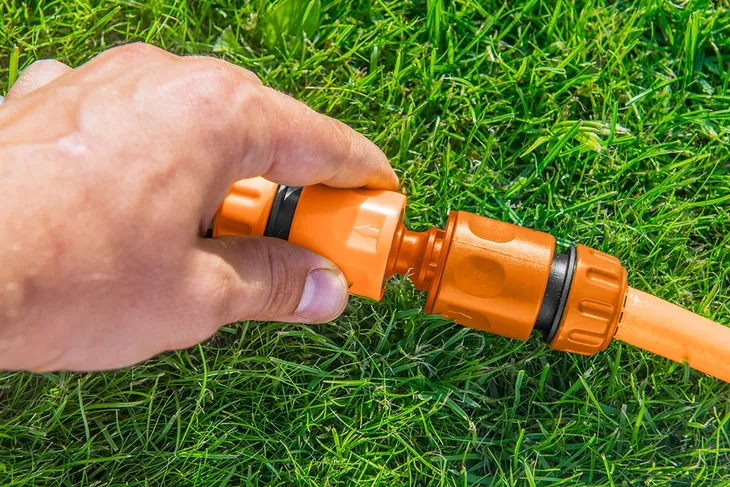 zlacze-typu-i-rodzaj-zlaczka-skrecana-stan-nowy