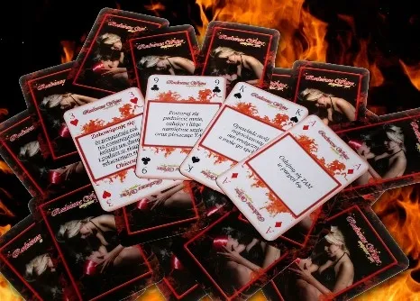 rozkoszna-wojna-waga-z-opakowaniem-0-1-kg