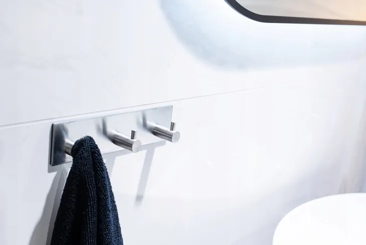 wieszak-scienny-potrojny-stalowy-marka-awd-interior