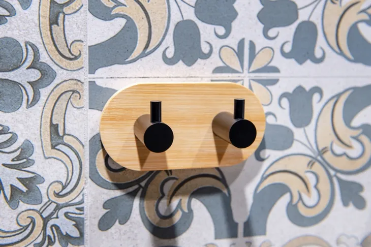 wieszak-scienny-podwojny-bambus-liczba-miejsc-do-wieszania-2