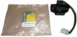zamek-bagaznika-renault-kangoo-10-19-97-renault-905032078r