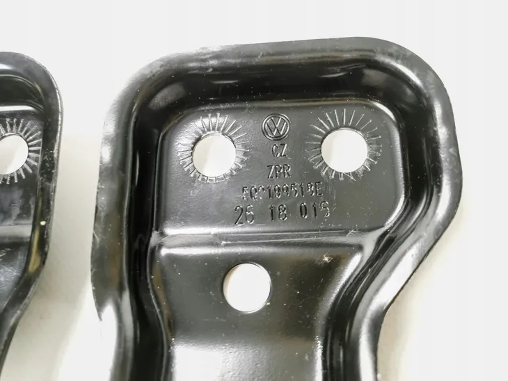 mocowanie-silnika-audi-a3-14-13-stan-nowy-typ-silnika-benzyna-diesel