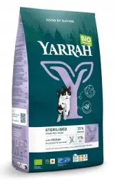 dla-kota-wysterylizowanego-karma-z-kurczakiem-i-sledziem-bio-700-g-yarr