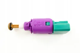 wlacznik-swiatel-stop-renault-laguna-15-35-07-renault-253200003r