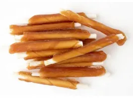 miekkie-przysmaki-dla-psa-magnum-patyki-ze-skory-bydlecej-z-kurczakiem-250g