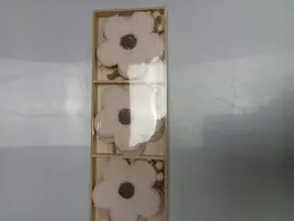 dekoracja-wiosenna-kwiatki-biale-wielkanoc