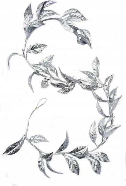 girlanda-liscie-1-5m-rodzaj-lancuchy-stan-nowy